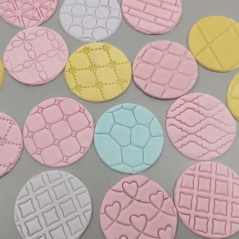 Cookie Cutters Mold, Cake Decorations Fondant Stamp, Hollow Cutout Decorating Biscuit Molds, Cake Pastry Art Embossing Biscuits Cutter Mold, Kitchen Bakeware Tool, Icing Embossing Decorating Cutter Tools Cookie Cutters Mold, Cake Decorations Fondant Stamp, Hollow Cutout Decorating Biscuit Molds, Cake Pastry Art Embossing Biscuits Cutter Mold, Kitchen Bakeware Tool, Icing Embossing Decorating Cutter Tools